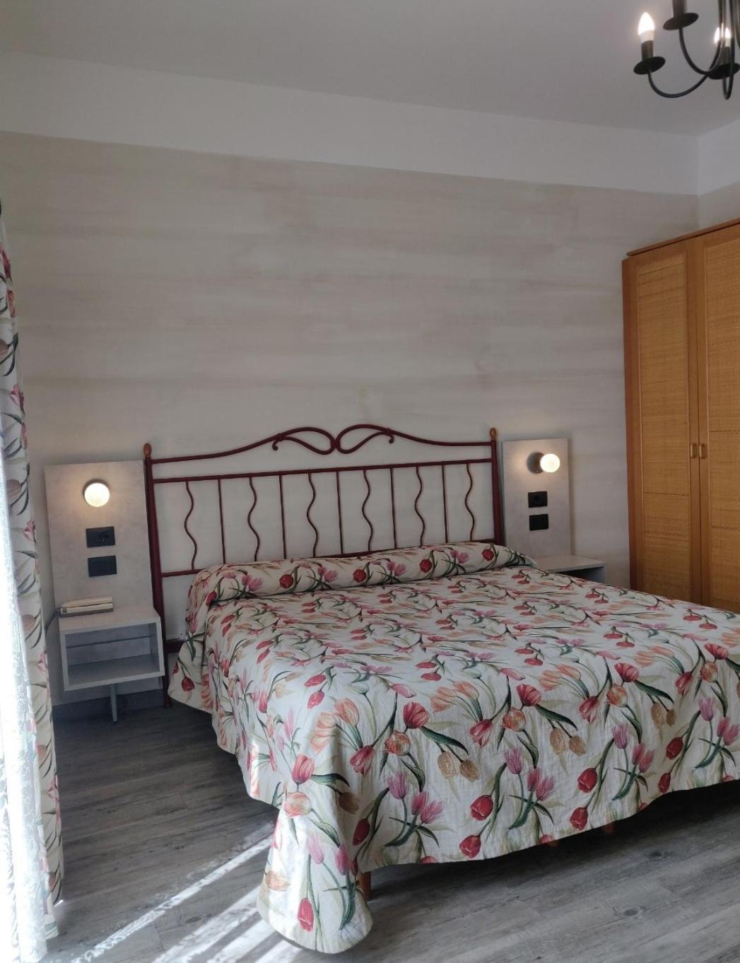 Hotel Castello S. Antonio Лацизе Екстер'єр фото